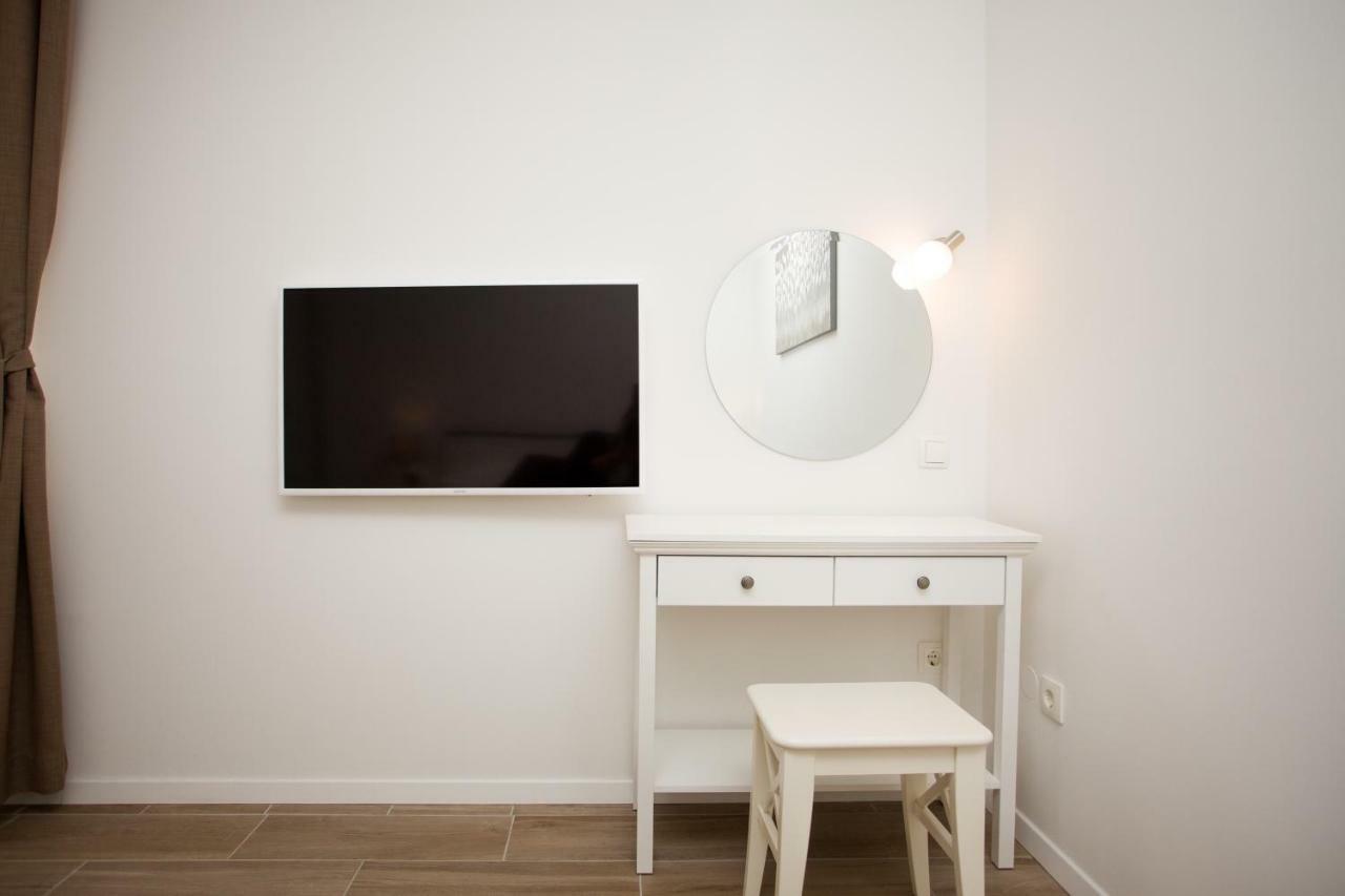 Apartment Bilo โอมิช ภายนอก รูปภาพ