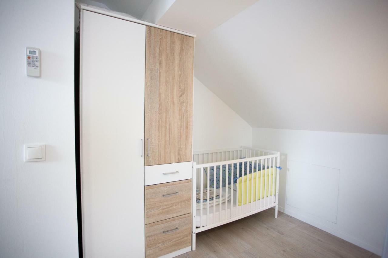 Apartment Bilo โอมิช ภายนอก รูปภาพ