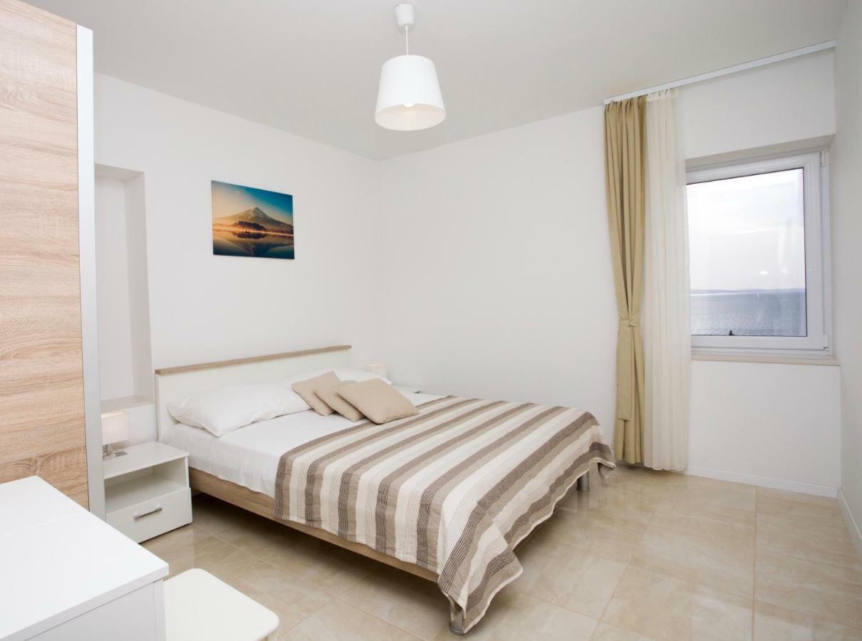 Apartment Bilo โอมิช ภายนอก รูปภาพ